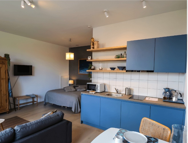 Bed Breakfast Eigewijs Hasselt Gemeubelde Studio Blauw